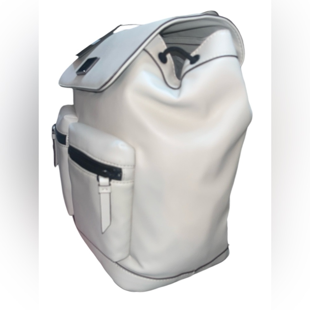 DKNY DAMIAN Drawstring snap closure BACKPACK in Pearl/Off white🔥 NWT - Picture 8 of 12